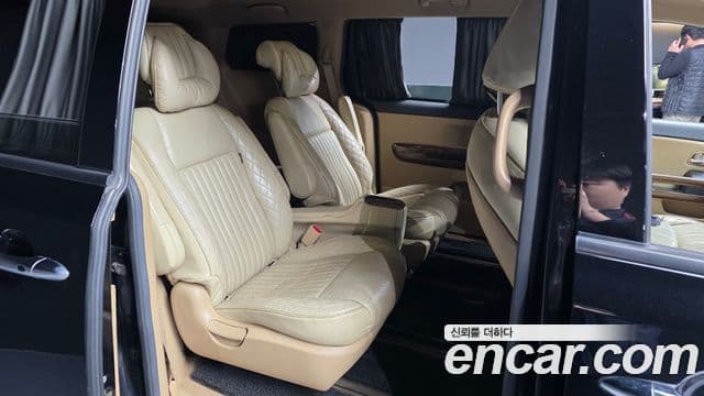 Kia All New Carnival Noblesse, 2016 12