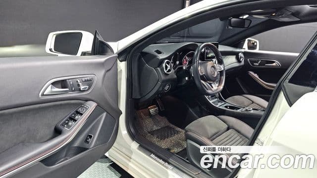 Mercedes-Benz CLA-класс C117 AMG Line, 2018 12