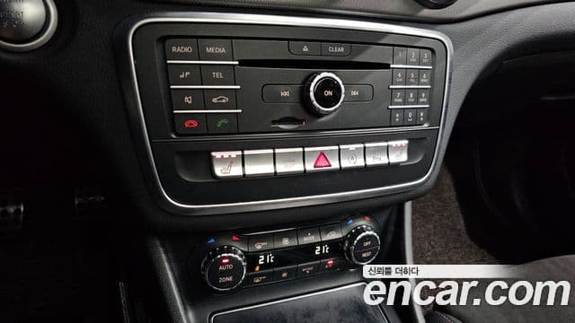 Mercedes-Benz CLA-класс C117 AMG Line, 2018 17