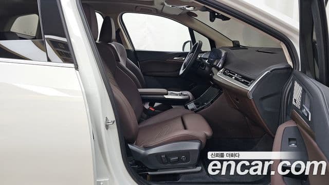 BMW 2시리즈 active 투어러 (U06) Luxury, 2025 11