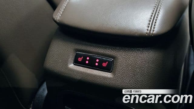 Lincoln MKC, 2017 17