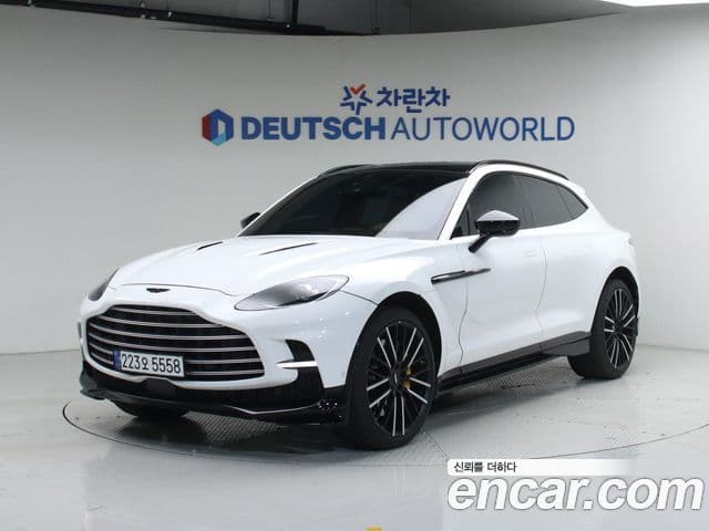 Aston Martin DBX 4.0 V8 707, 2023 1