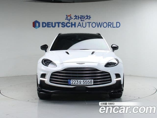 Aston Martin DBX 4.0 V8 707, 2023 3