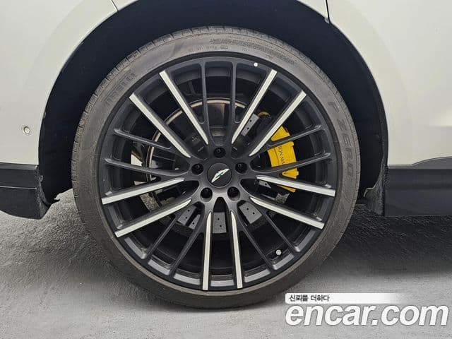 Aston Martin DBX 4.0 V8 707, 2023 все фото