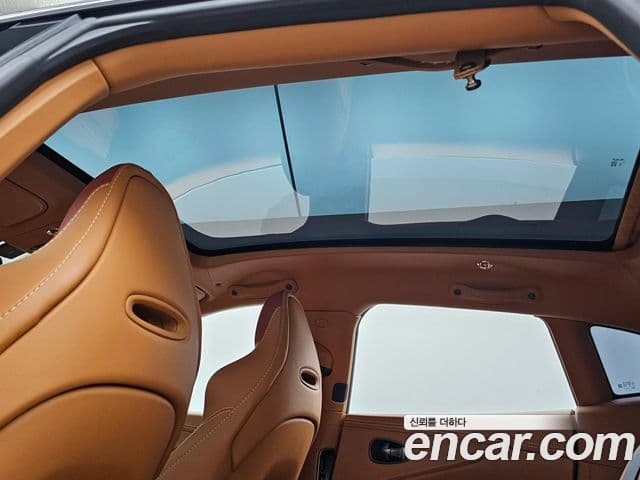 Aston Martin DBX 4.0 V8 707, 2023 18