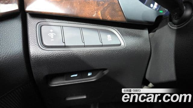 Hyundai Aslan Modern, 2015 16