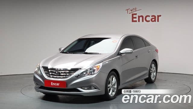 Hyundai YF Sonata топовая версия, 2010 1