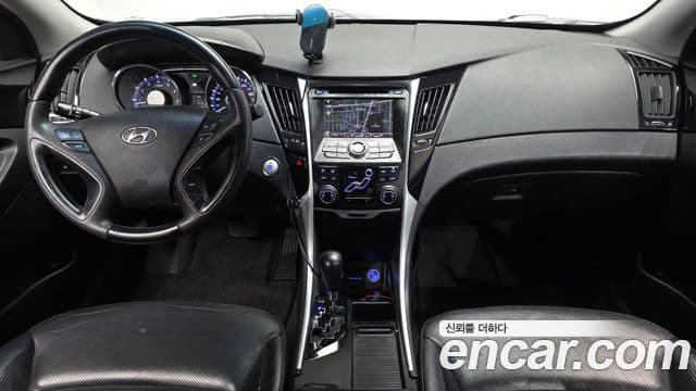 Hyundai YF Sonata топовая версия, 2010 7