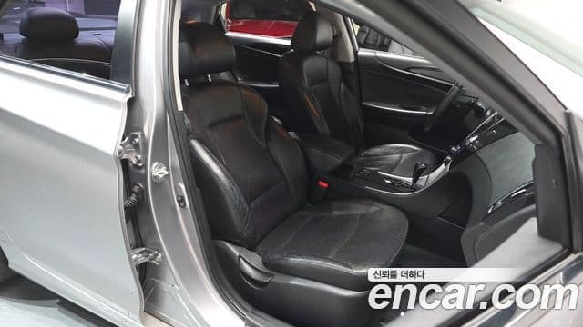 Hyundai YF Sonata топовая версия, 2010 12