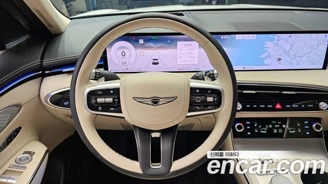 Genesis GV70, 2026 13