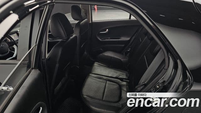 Kia All New Morning Luxury, 2015 12