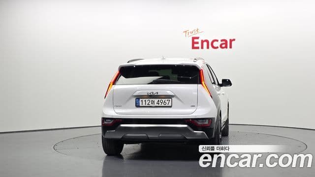 Kia D All New Niro Signature, 2022 4