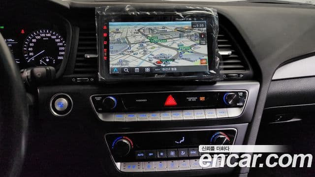 Hyundai Sonata New 라이즈 1.7 дизель Smart, 2019 17