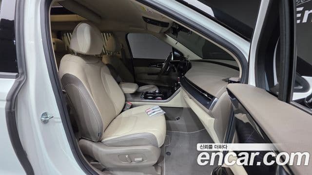 Kia Carnival 4세대 Signature, 2021 10