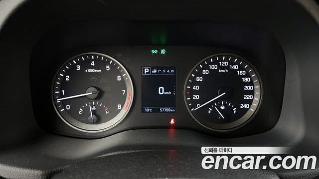 Hyundai All New Tucson Modern, 2017 8