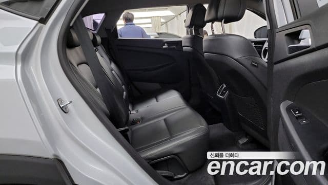 Hyundai All New Tucson Modern, 2017 12