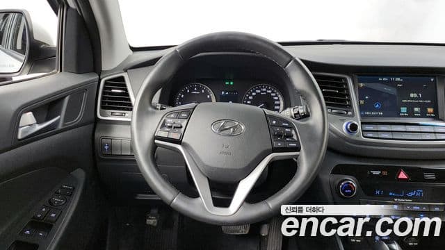 Hyundai All New Tucson Modern, 2017 13