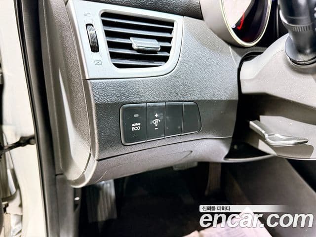 Hyundai Avante MD M16 GDI top, 2011 8