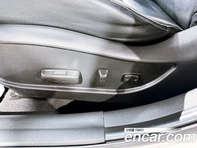 Hyundai Avante MD M16 GDI top, 2011 17