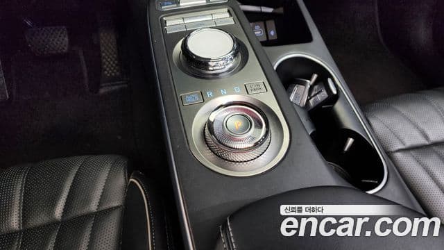 Genesis GV70, 2021 9