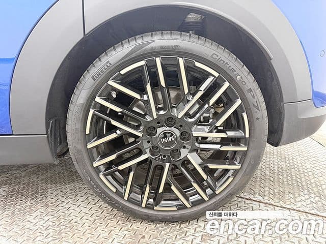 Mini Cooper S 4세대 5도어 favored, 2025 все фото