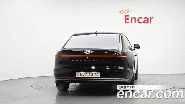 Hyundai Grandeur (GN7) Premium, 2023 4