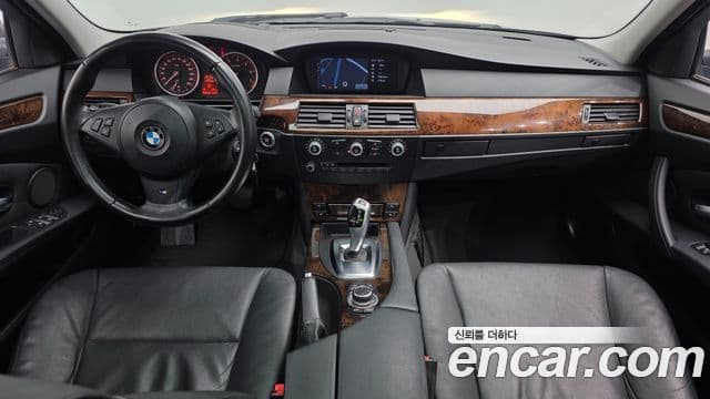 BMW 5시리즈 (E60) 528i седан, 2009 7