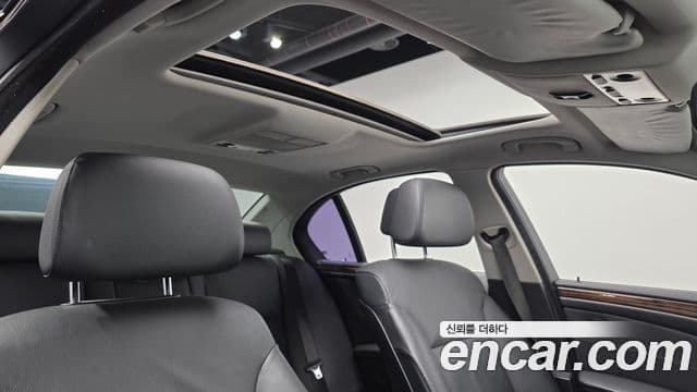 BMW 5시리즈 (E60) 528i седан, 2009 16