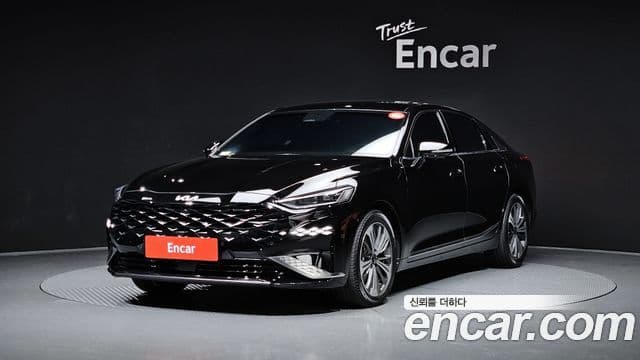 Kia K8 Signature, 2023 1