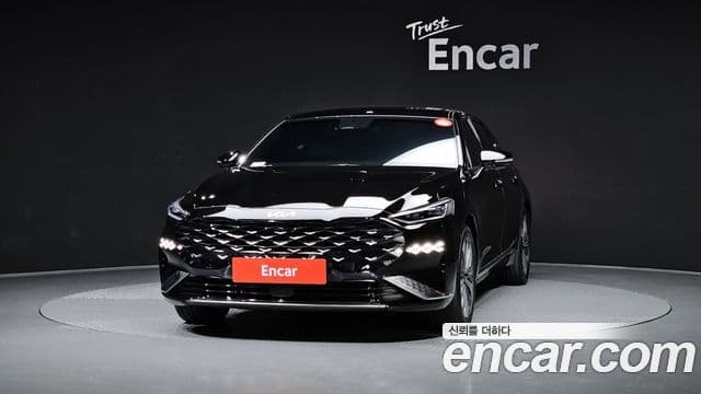 Kia K8 Signature, 2023 3