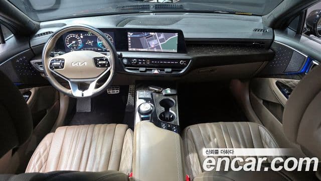 Kia K8 Signature, 2023 7