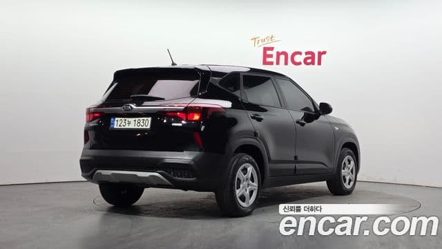 Kia Seltos Trendy, 2021 2