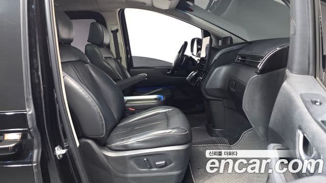 Hyundai Staria Inspiration, 2022 10