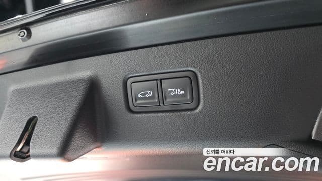 Hyundai Staria Inspiration, 2022 19