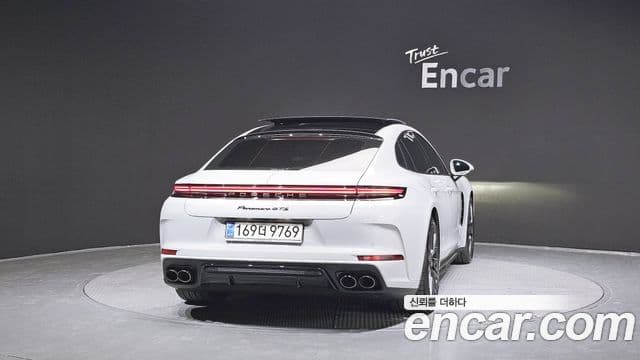 Porsche Panamera (976) 4.0 GTS, 2025 4