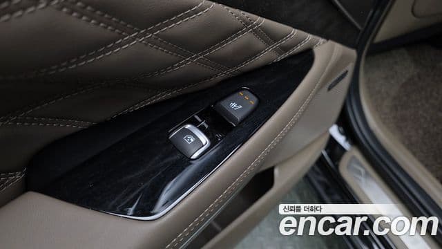 Kia K8 гибрид Special, 2024 19