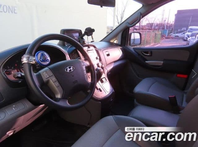 Hyundai Grand Starex CVX Luxury, 2012 17
