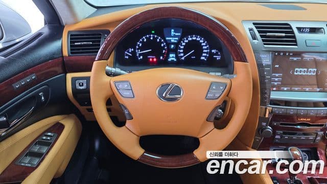 Lexus LS460 XF40, 2007 13