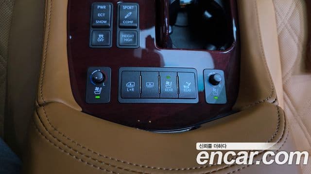 Lexus LS460 XF40, 2007 17