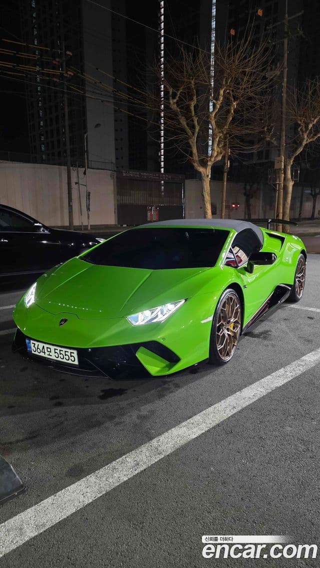 Lamborghini 우라칸 LP640-4 Spyder Performante, 2018 1
