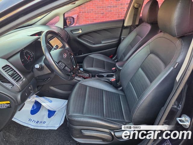 Kia The / новый New K3 Trendy, 2016 11