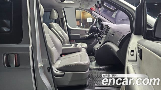 Hyundai Grand Starex Modern, 2017 10
