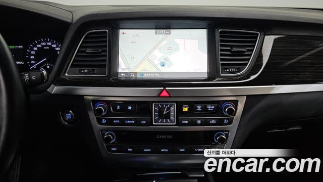 Genesis G80 Premium Luxury, 2019 15