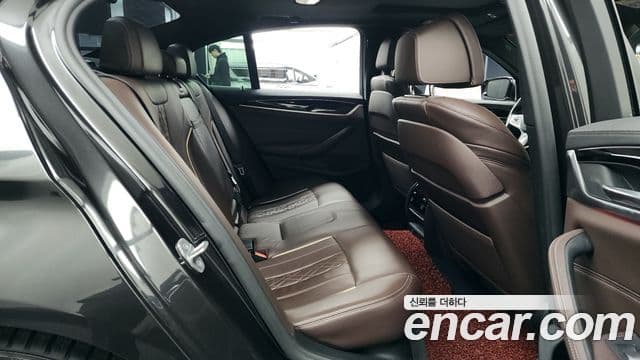 BMW 5시리즈 (G30) 523d M Sport, 2021 12