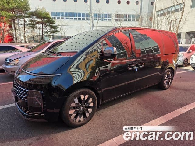 Hyundai Staria Inspiration, 2022 2