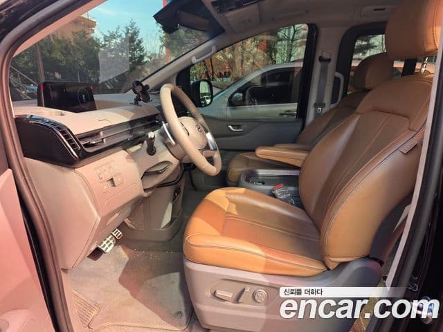 Hyundai Staria Inspiration, 2022 10