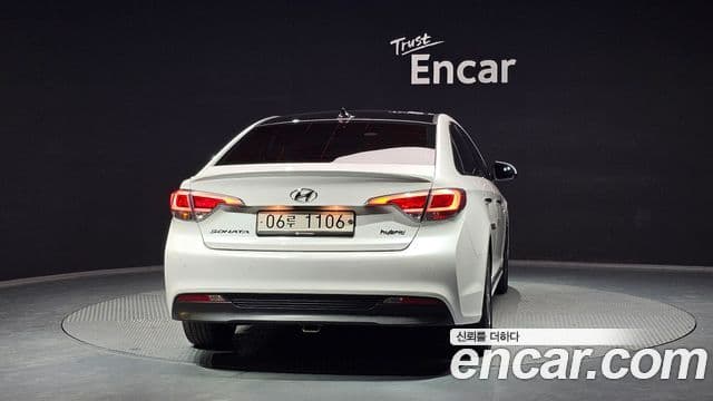 Hyundai LF Sonata гибрид Modern Special, 2017 4