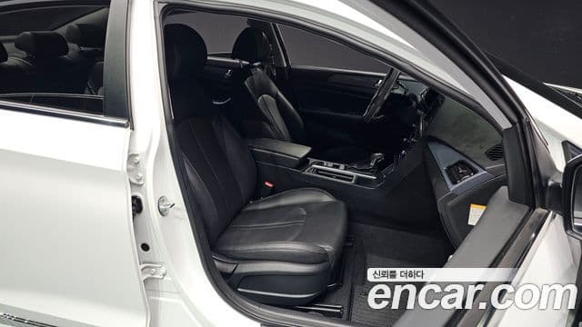 Hyundai LF Sonata гибрид Modern Special, 2017 10