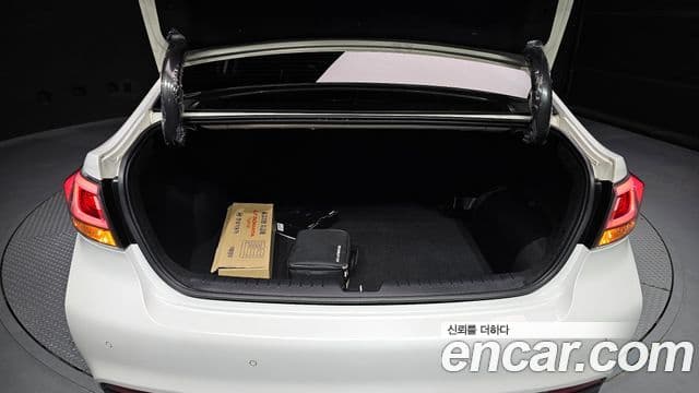 Hyundai LF Sonata гибрид Modern Special, 2017 20