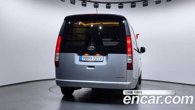 Hyundai Staria компания по спецнадстройкам, 2022 4